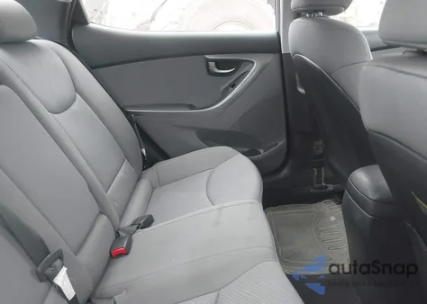 2012 Hyundai Elantra Gls (Ulsan Plant) z USA, uszkodzony, nr VIN KMHDH4AE2CU457364